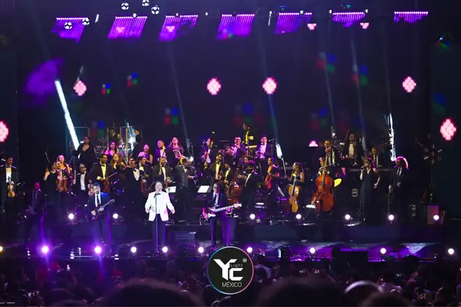 Escenario con Mijares